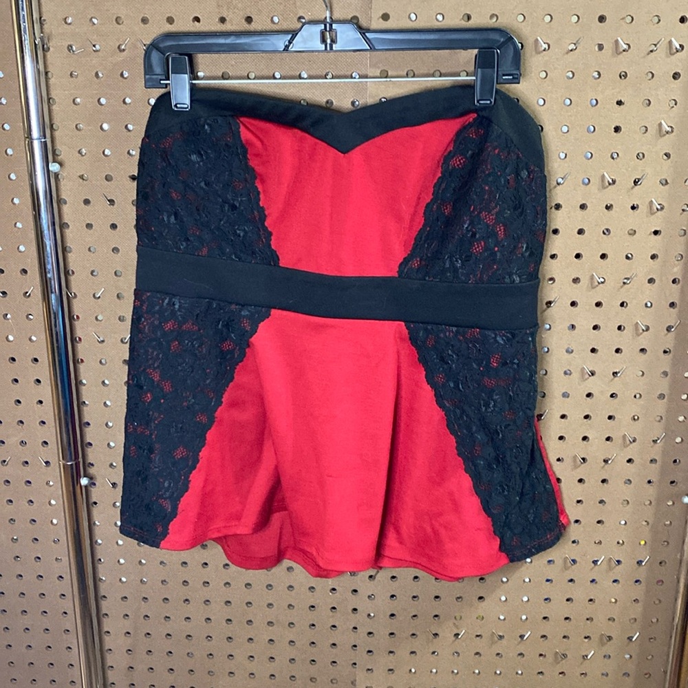 Torrid top - Picture 1 of 3